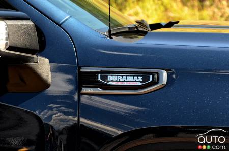 GMC Sierra AT4 Duramax, écusson